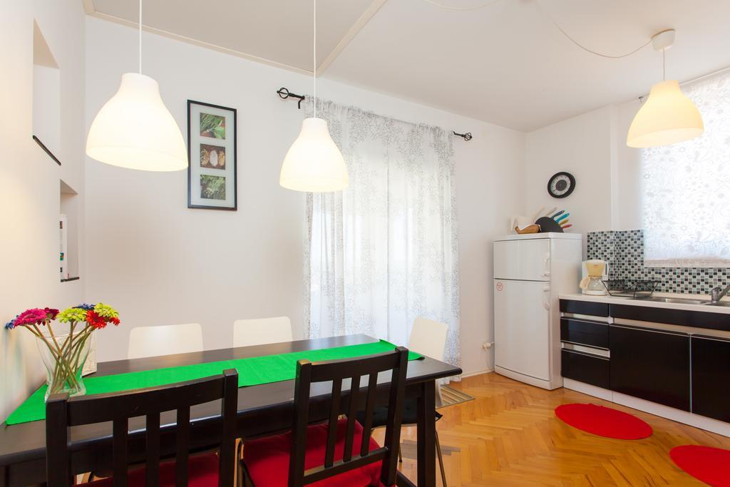 Premium Central Apartments Врсар Экстерьер фото